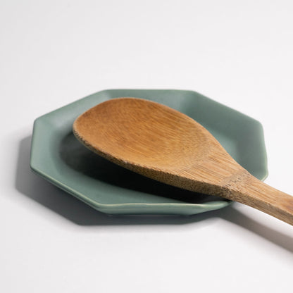 Porcelain spoon rest – view 4