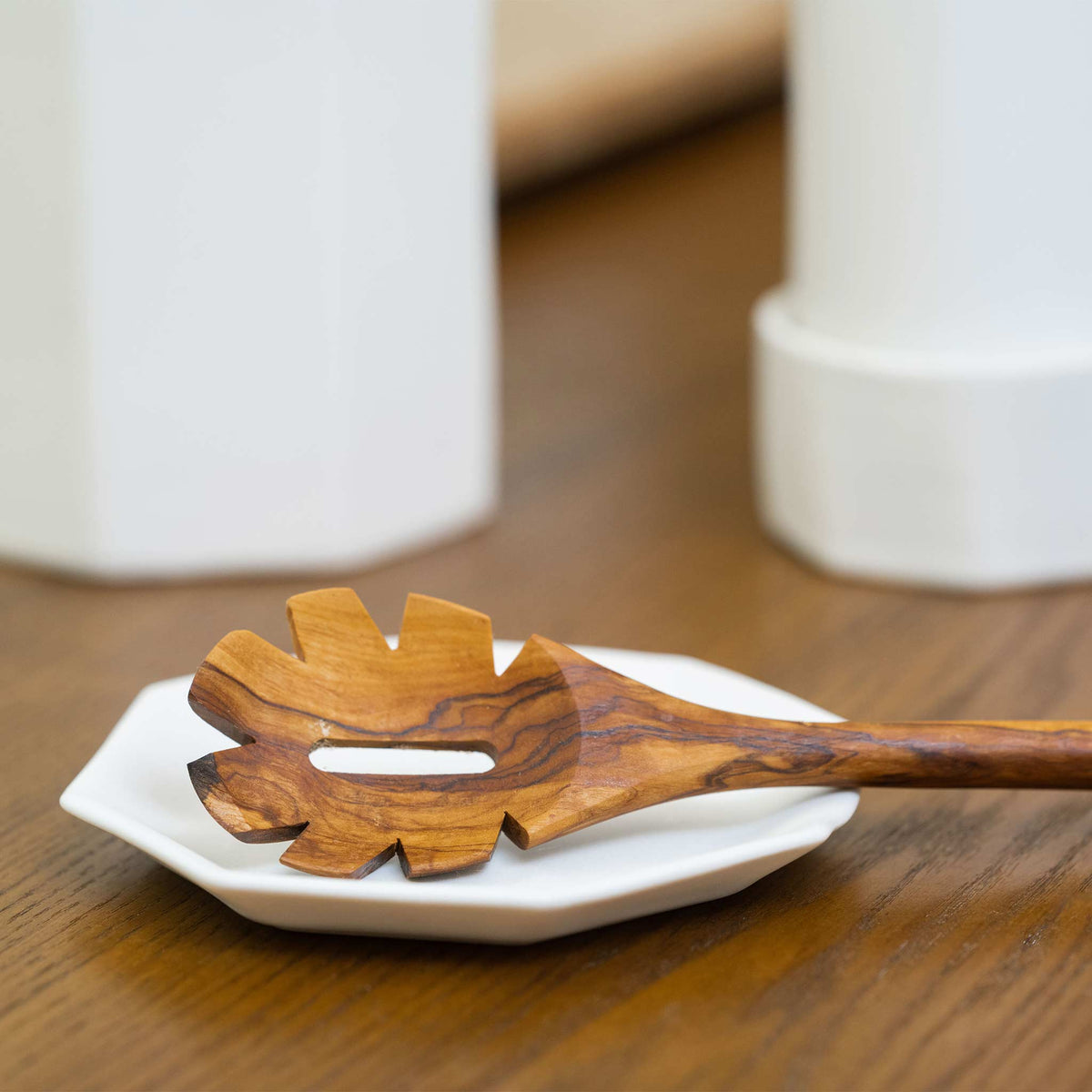 Porcelain spoon rest – view 6