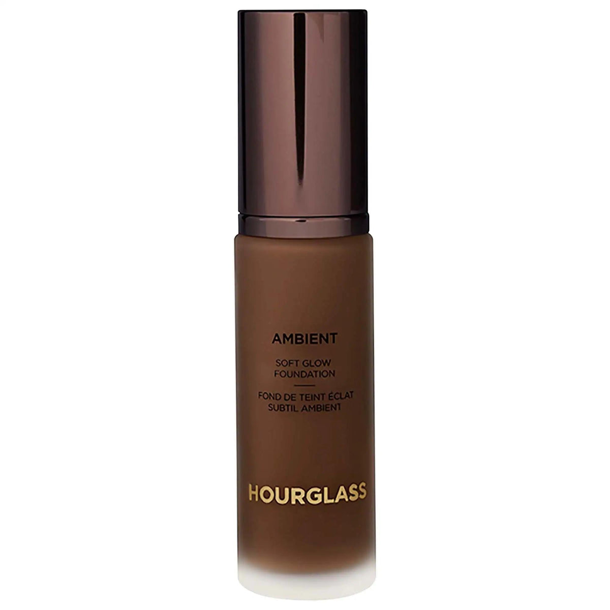 Ambient Soft Glow foundation with light-diffusing pigments