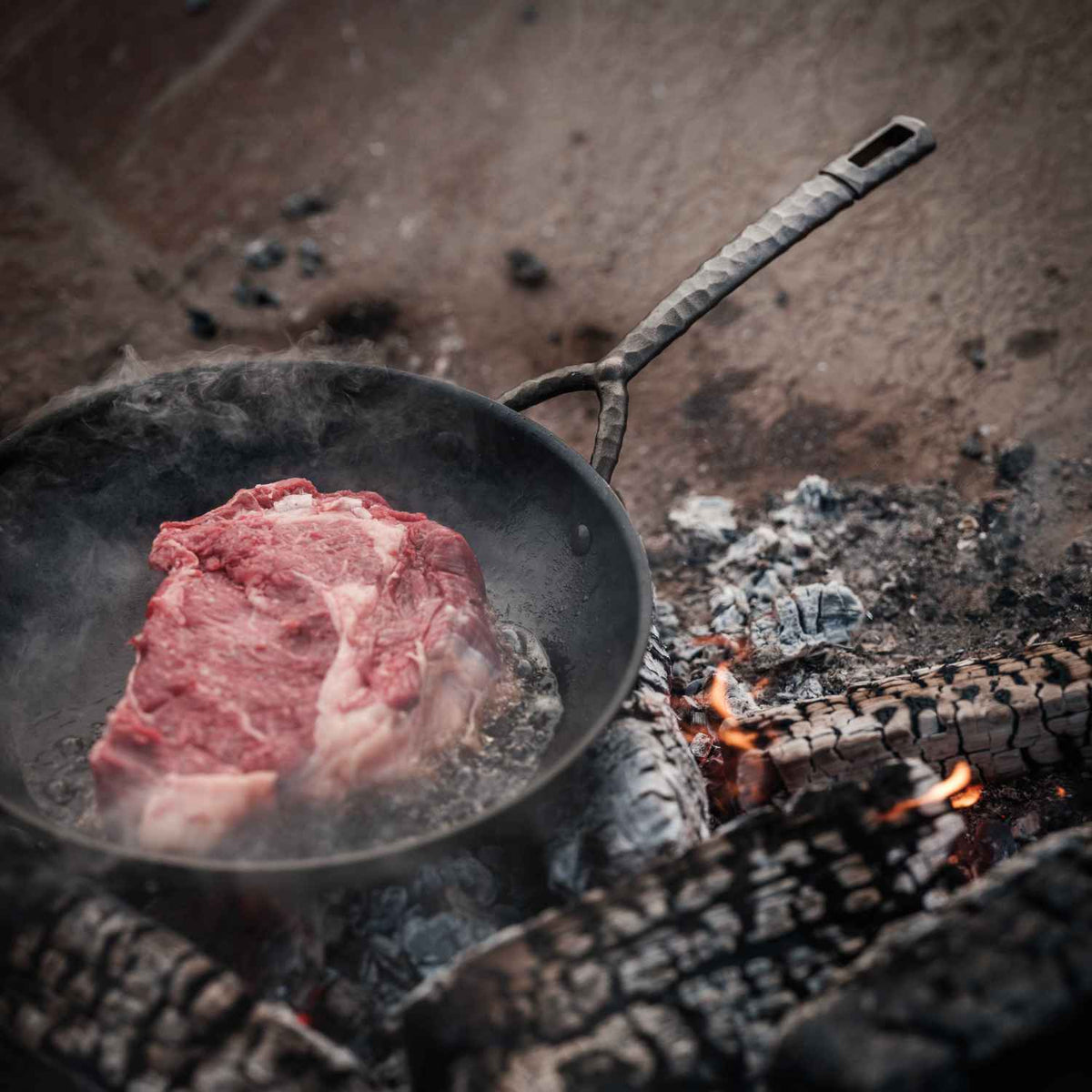 Carbon Steel Frying Pan by Alva Cookware