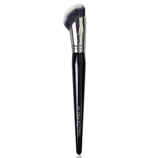 Nascita Pro multi-functional contour makeup brush