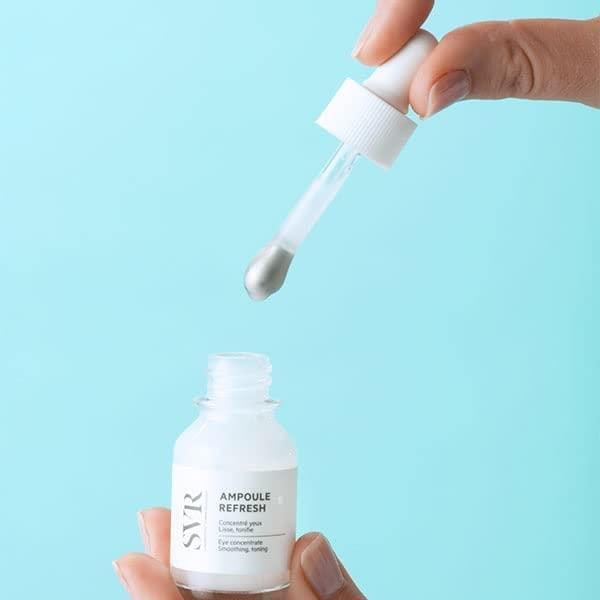 SVR Ampoule Refresh: Anti-Wrinkle Eye Cream - Reduce Fine Lines, Moisturize & Refresh Sensitive Skin - Caffeine + Metal Applicator by Beauty Care Bag