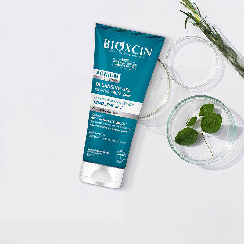 Bioxcin Acnium Cleansing Gel Sebum Balancing Face Wash 200 ml by Beauty Care Bag