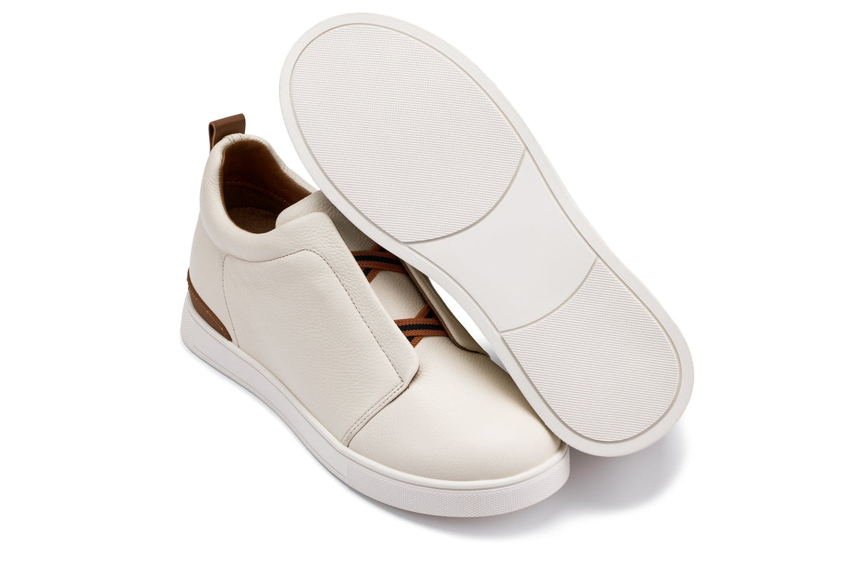 CALTO - J1933 - 2.6 Inches Taller (Off-White) - Slip-On SnoafersCasualTorqelo.com