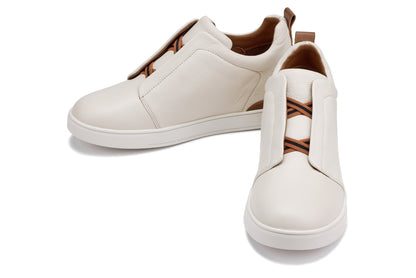 CALTO - J1933 - 2.6 Inches Taller (Off-White) - Slip-On SnoafersCasualTorqelo.com