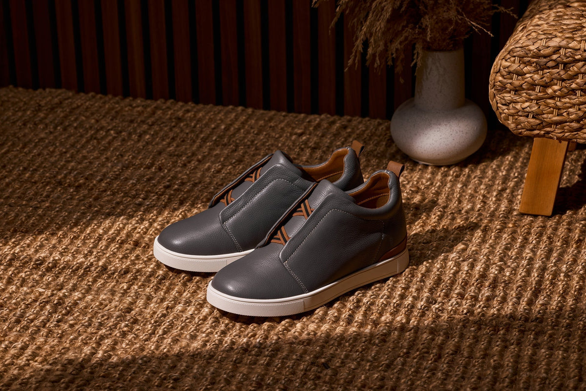 CALTO - J1935 - 2.6 Inches Taller (Grey) - Slip-On SnoafersCasualTorqelo.com