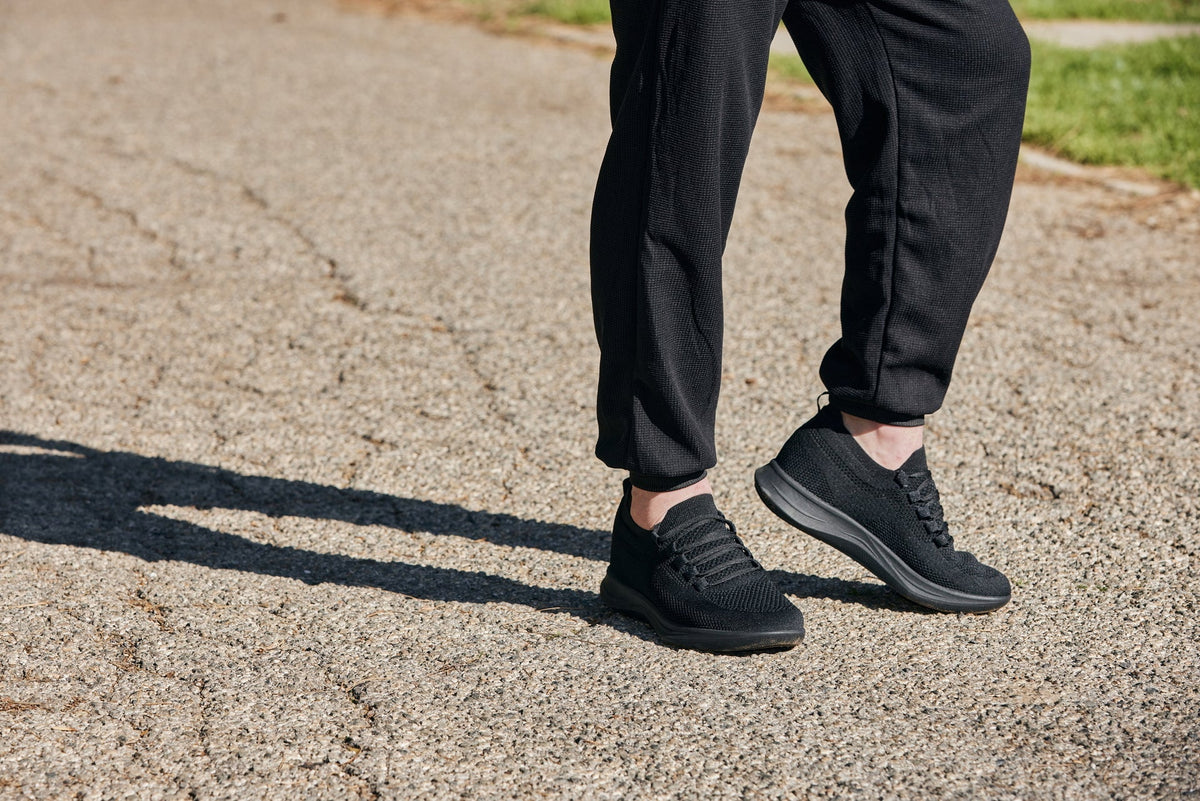 CALTO - QA060 - 2.4 Inches Taller (Black/Black Sole) - Lightweight Knitted SneakersSneakers / AthleticsTorqelo.com