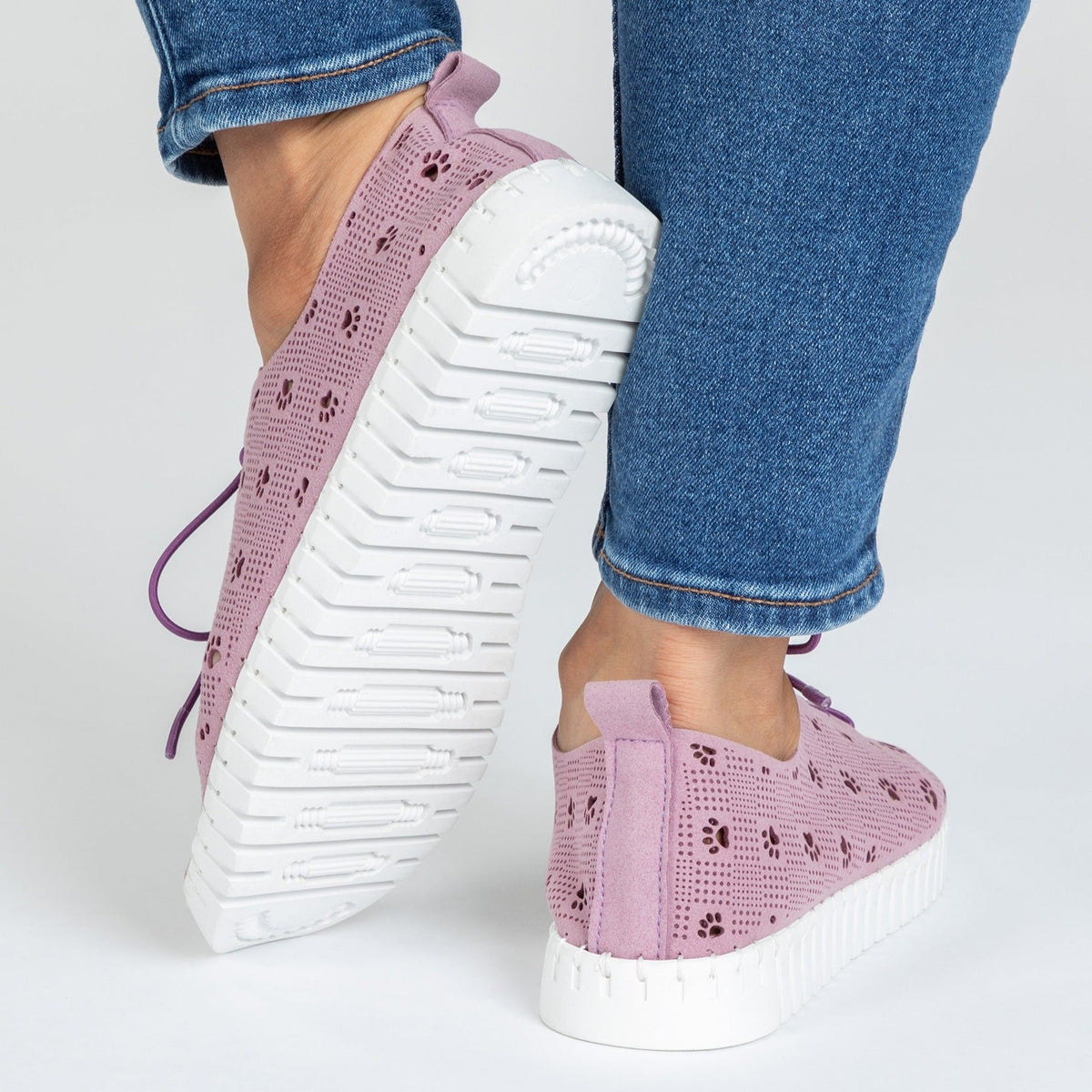 Cut-Out Paw Print Casual SneakersCasual Sneaker & Slip-onTorqelo.com