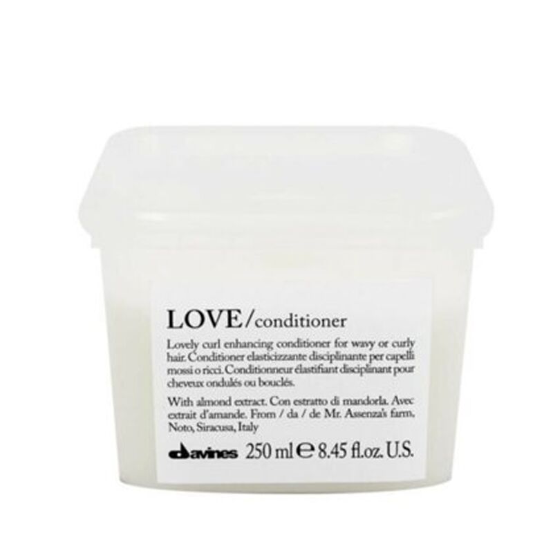 Davines Love Curl Conditioner Defining Treatment 250ml by Beauty Care Bag