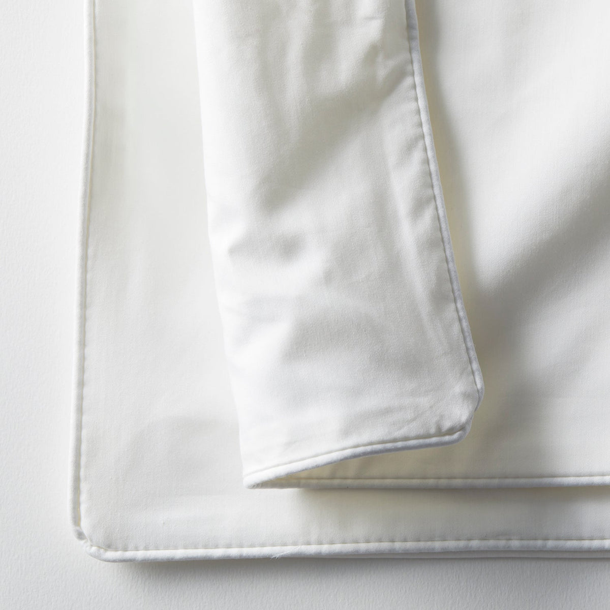 KAILU Cotton Sateen & Pure Silk Duvet Cover by KAILU