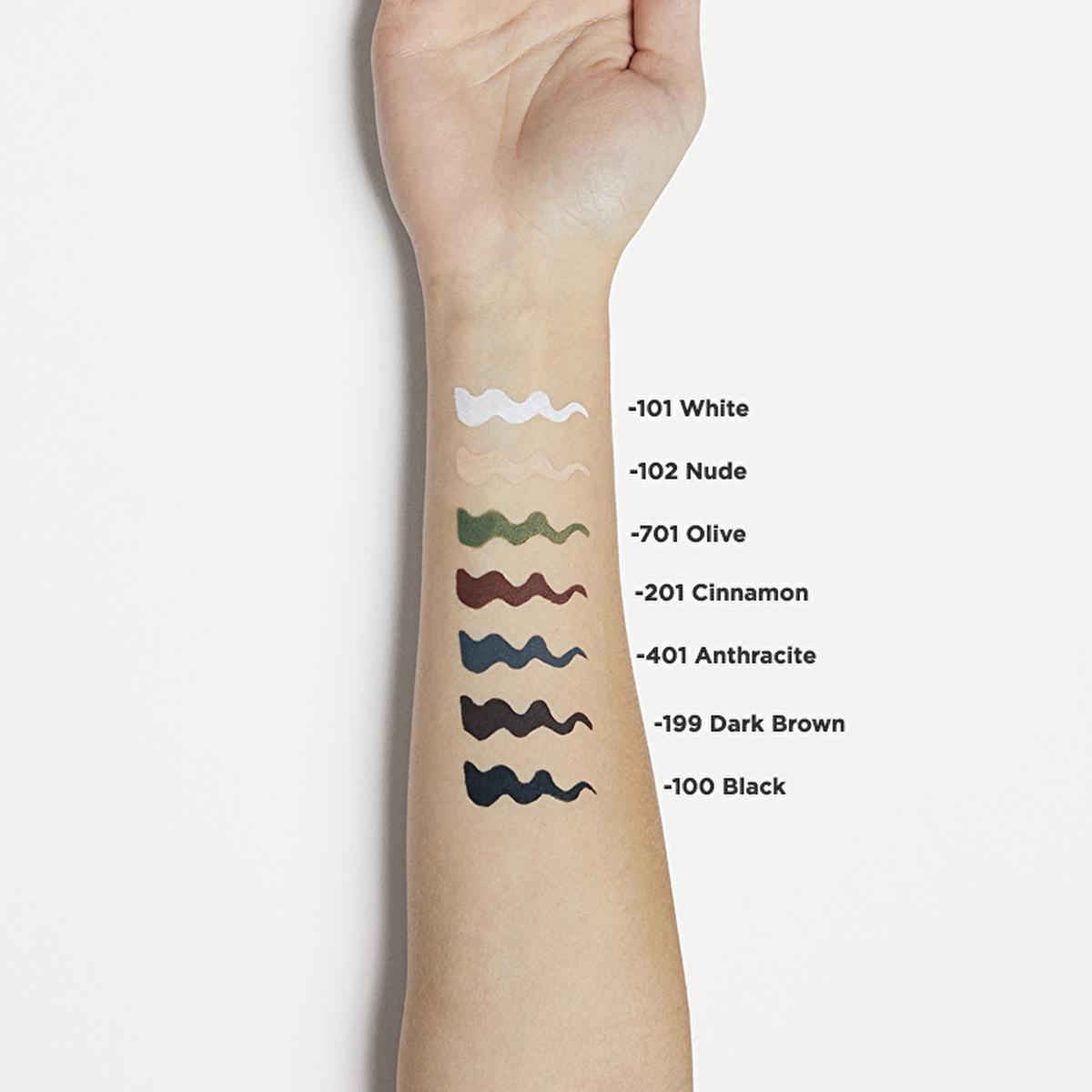 Beaulis dark brown eyeliner – view 2
