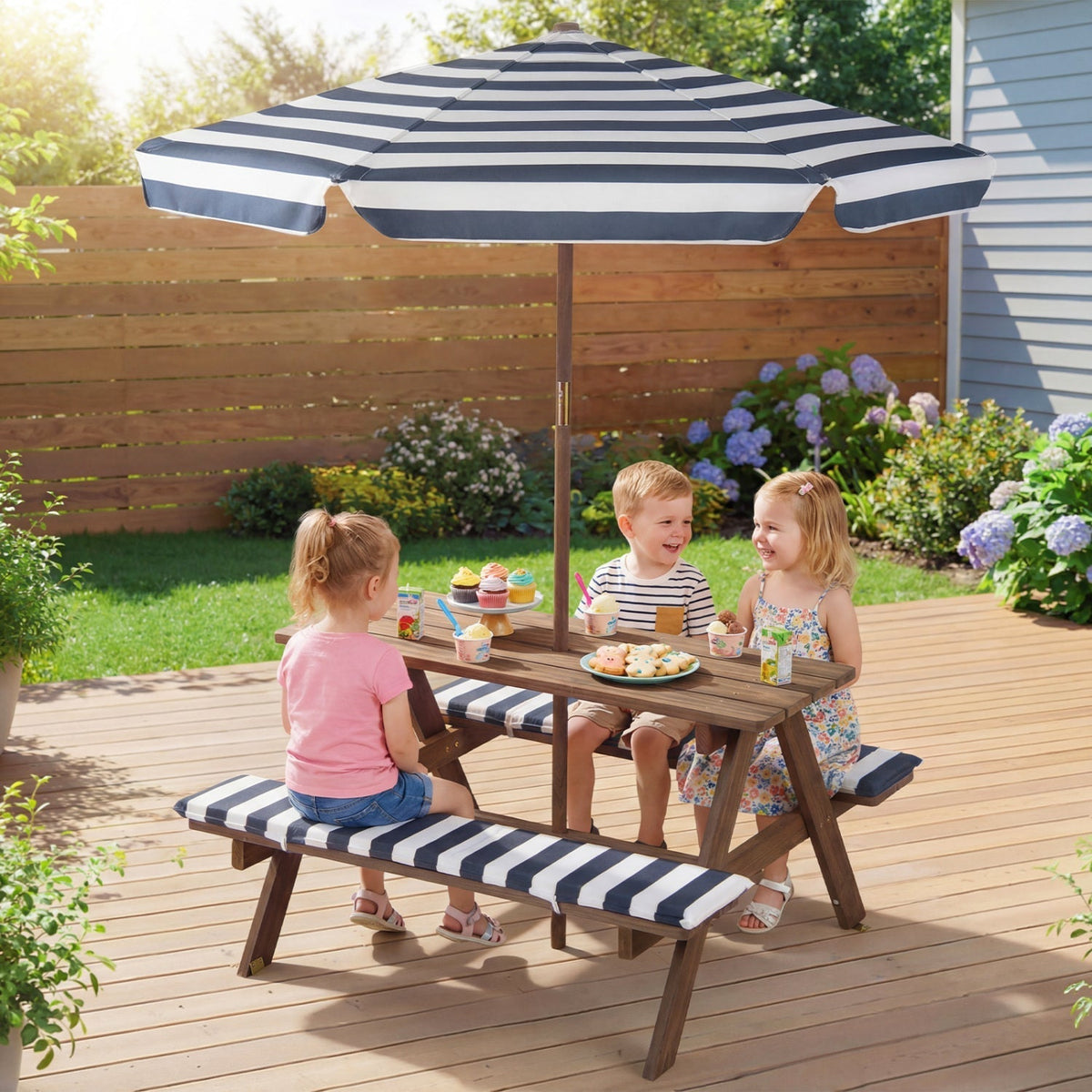 Fir Wood Kids Picnic Table with 2 Built-in Benches and UmbrellaTorqelo.com