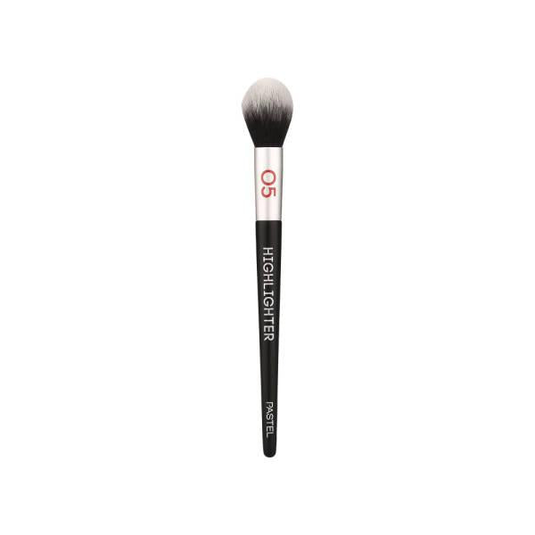 Pastel Profashion Highlighter Brush - Achieve Radiant Illumination with Vegan & Cruelty-Free Makeup Brush by Beauty Care Bag