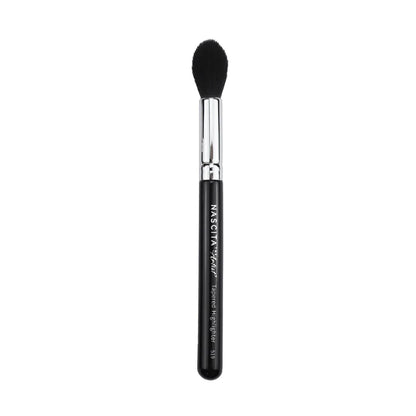 Nascita The Artist Tapered Highlighter Brush by Beauty Care Bag