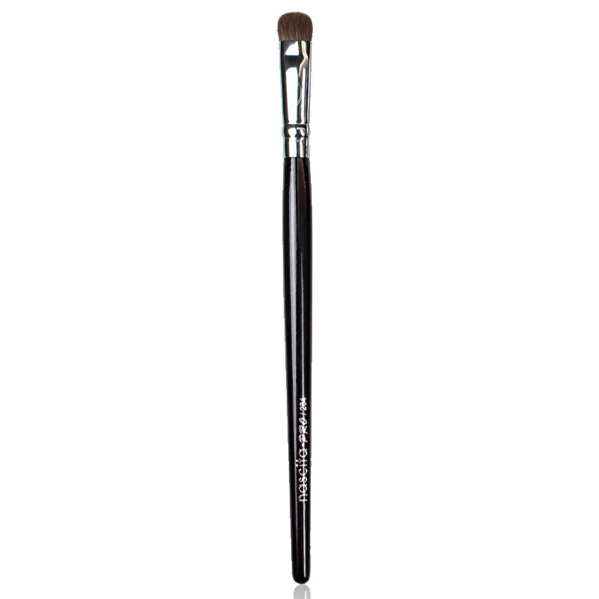 Nascita Pro Makeup Brush - Eyeshadow Brush for Smooth, Precise Application - High-Quality Makeup Tools by Beauty Care Bag