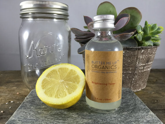 Organic Brightening Toner by White Smokey