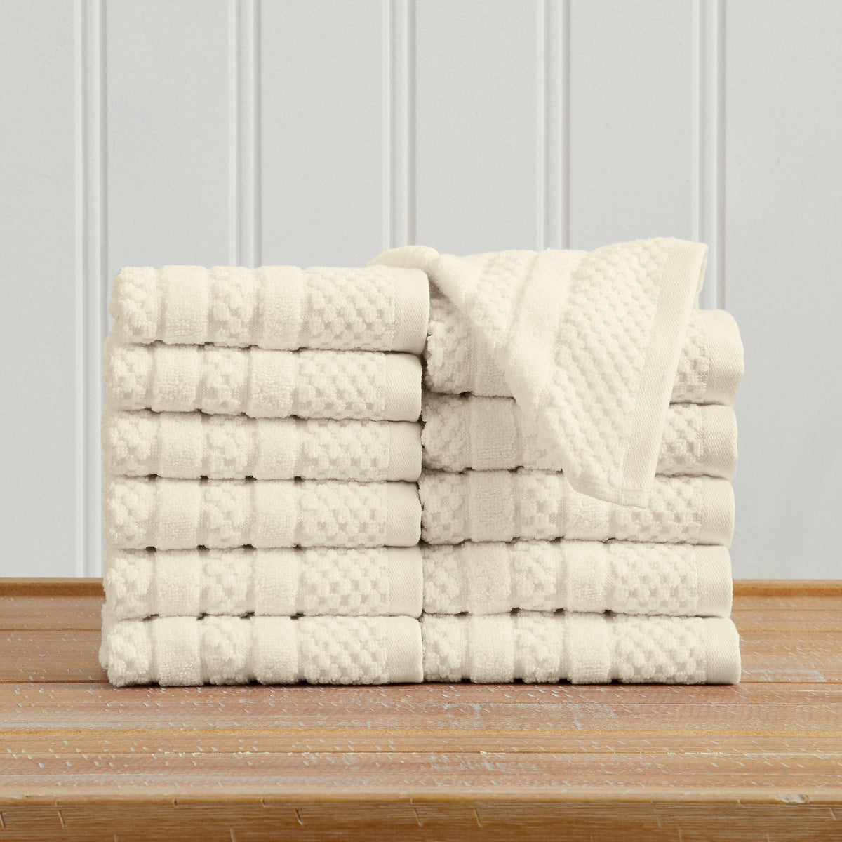 100% Cotton Checkered Jacquard Bath Towel Set - Giuliana Collection by Great Bay Home