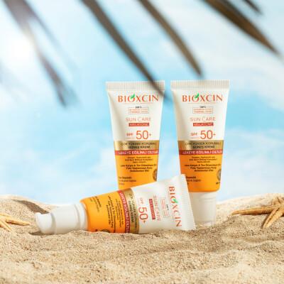 Bioxcin SPF 50+ Sunscreen for Sensitive Skin - Anti-Spot, Hyaluronic Acid, Water-Resistant, 5.07 fl oz by Beauty Care Bag