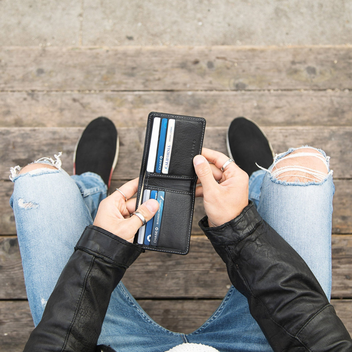 Large Billfold Wallet with RFID protection - BlackLarge BifoldTorqelo.com