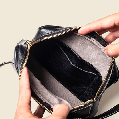 Leather Fanny Pack - BlackDopp Toiletry BagTorqelo.com