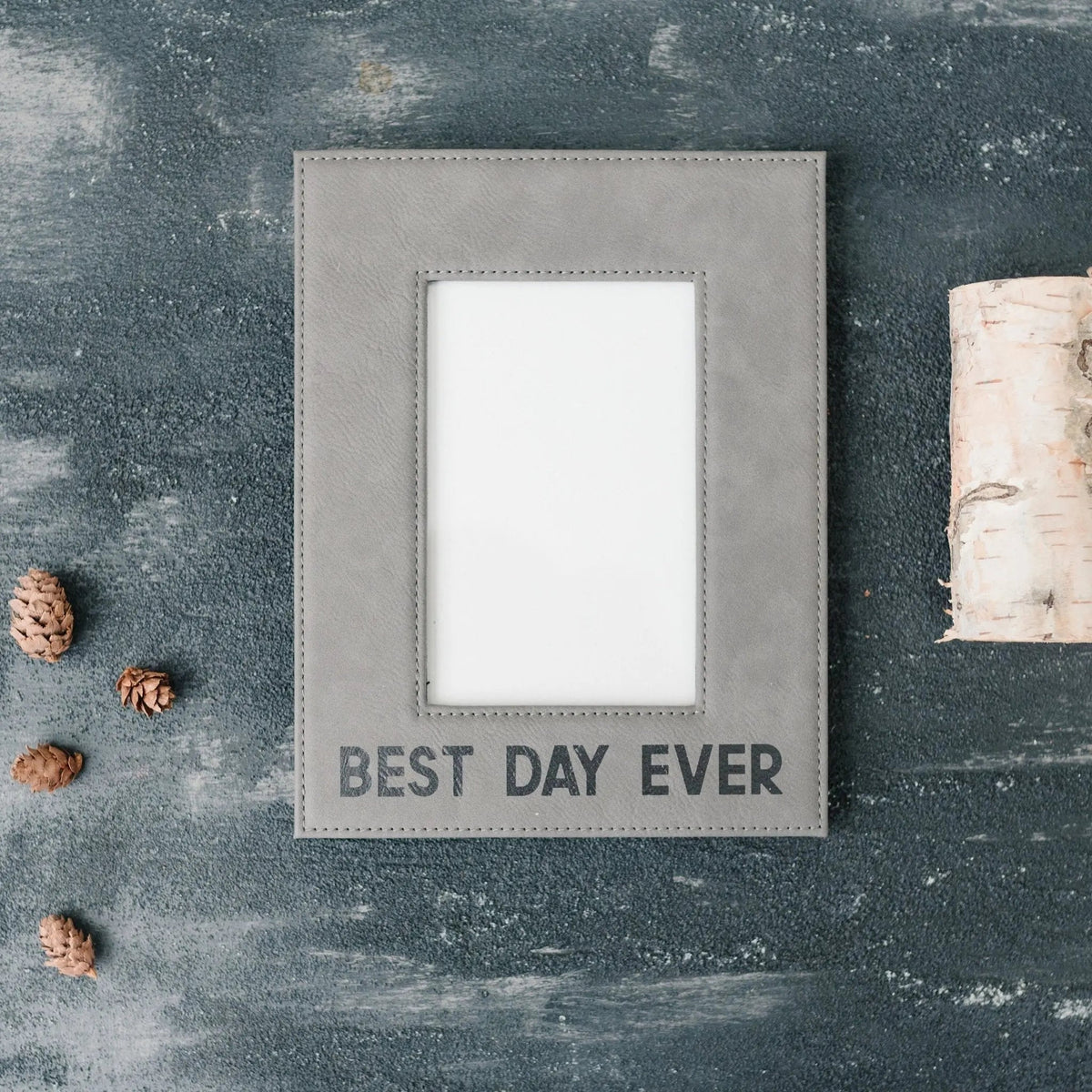 Leather Photo Frame – Elegant Faux Leather Frame For Birthday Gift HerweddingsTorqelo.com
