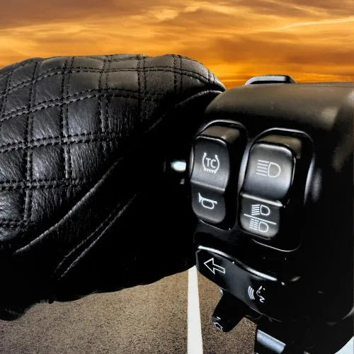Double-Diamond Touchscreen Gloves by Legendary USA