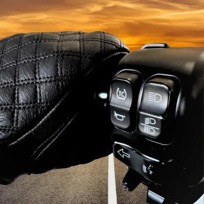 Double-Diamond Touchscreen Gloves by Legendary USA
