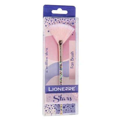 Lionesse Star Fan Brush 41118 for Soft Highlight by Beauty Care Bag