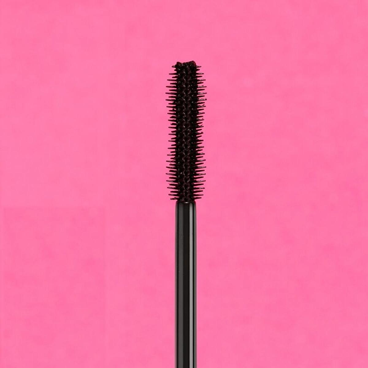 theBalm Big Fan Defining Mascara: Xtra-Lush Brush for Volumizing & Long-Lasting Eyelash Enhancement Ð Achieve Dramatic, Thick Lashes All Day. by Beauty Care Bag