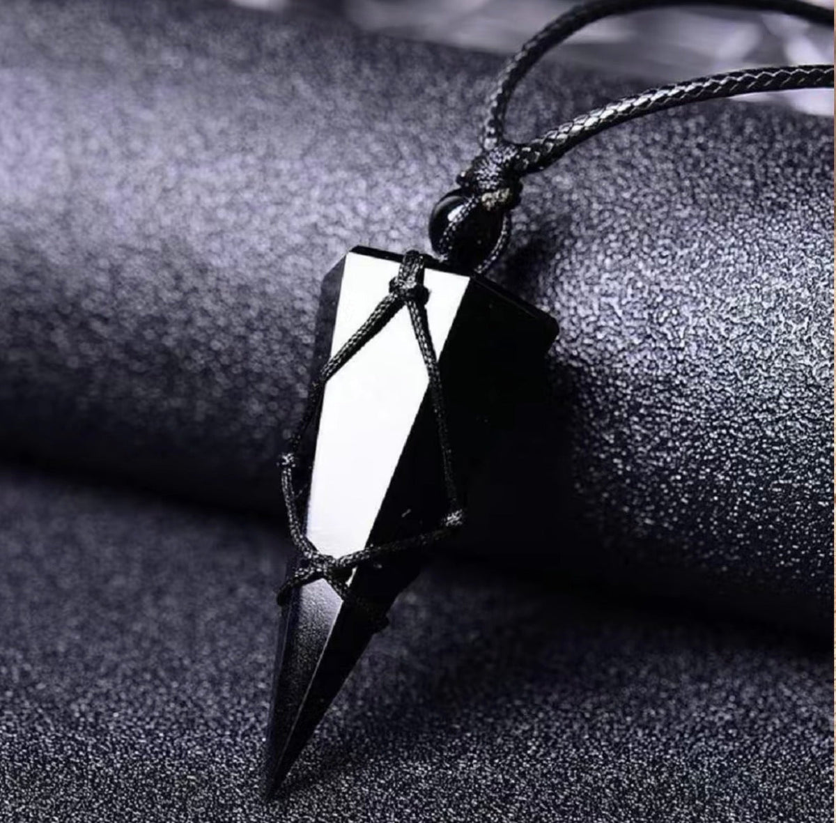 Obsidian Aura PendantTorqelo.com