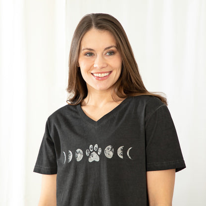 Paw Print Moon Acid Wash V-Neck TeeShort Sleeve Tees & PolosTorqelo.com