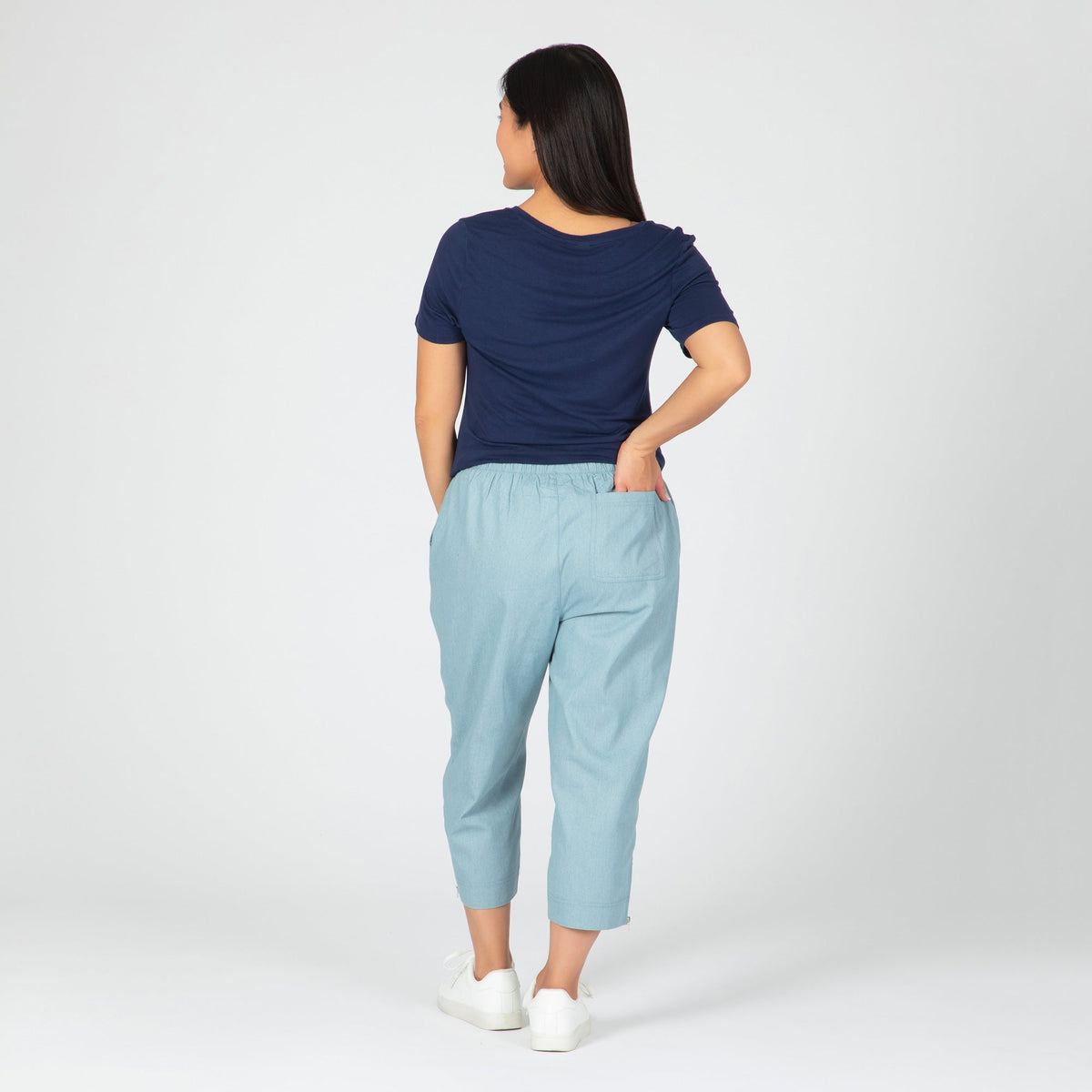 Paw Print Zipper-Hem Denim Capri PantsPants & LeggingsTorqelo.com