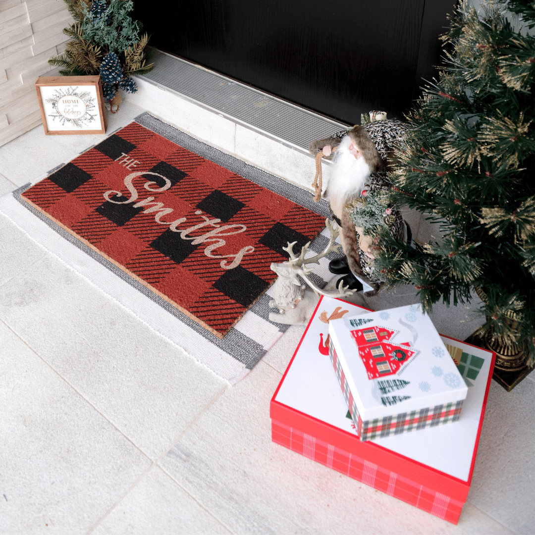 Personalized Checkered Christmas DoormatTorqelo.com