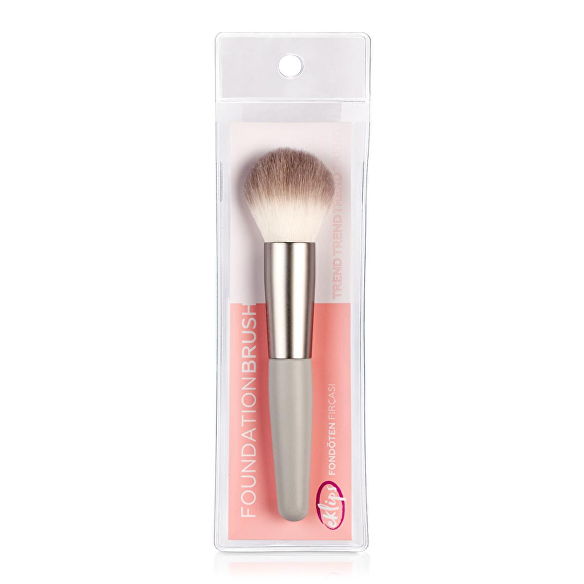 Eklips Flat Foundation Brush: Achieve Flawless Skin with Even, Streak-Free Makeup Application by Beauty Care Bag