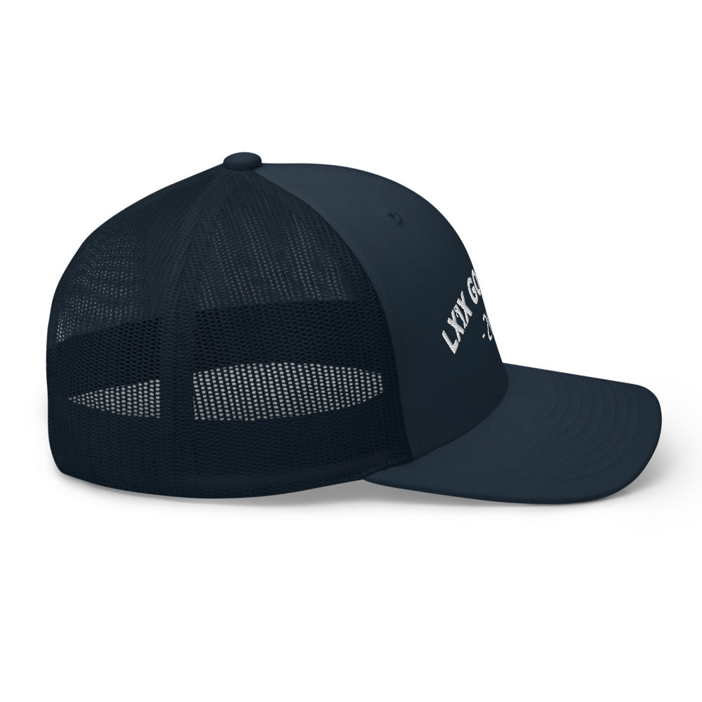 Arch logo trucker cap, white logo – view 17