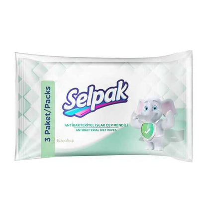 Selpak Hygienic Pocket Wet Wipes for Clean Skin 3-Pack by Beauty Care Bag