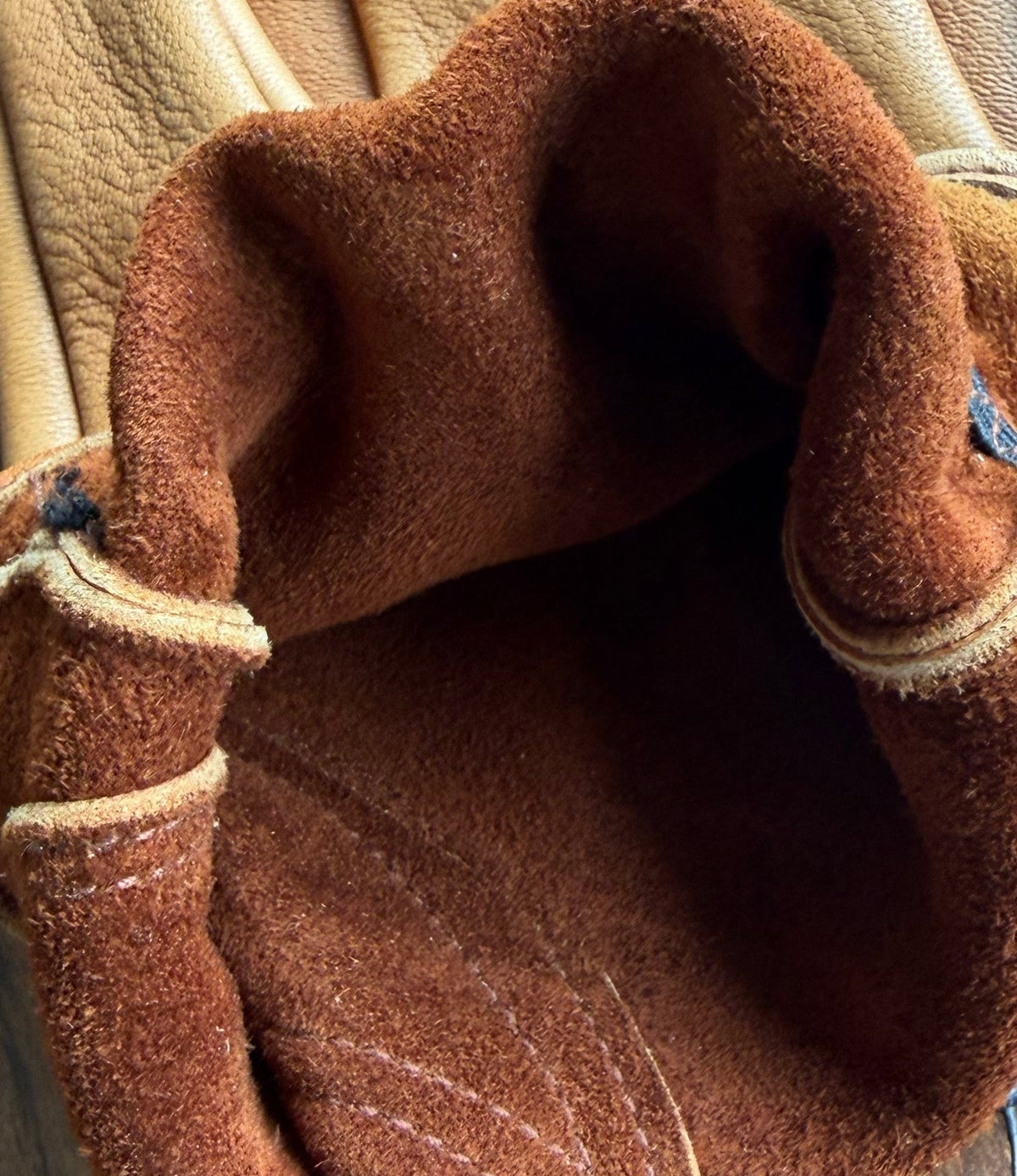 Tan Short Wrist Deerskin Gloves by Legendary USA