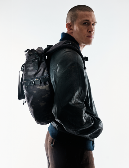 Conceal Tote by The Brown Buffalo