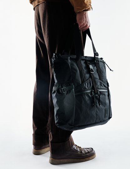 Conceal Tote by The Brown Buffalo