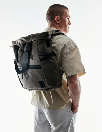 Conceal Tote by The Brown Buffalo