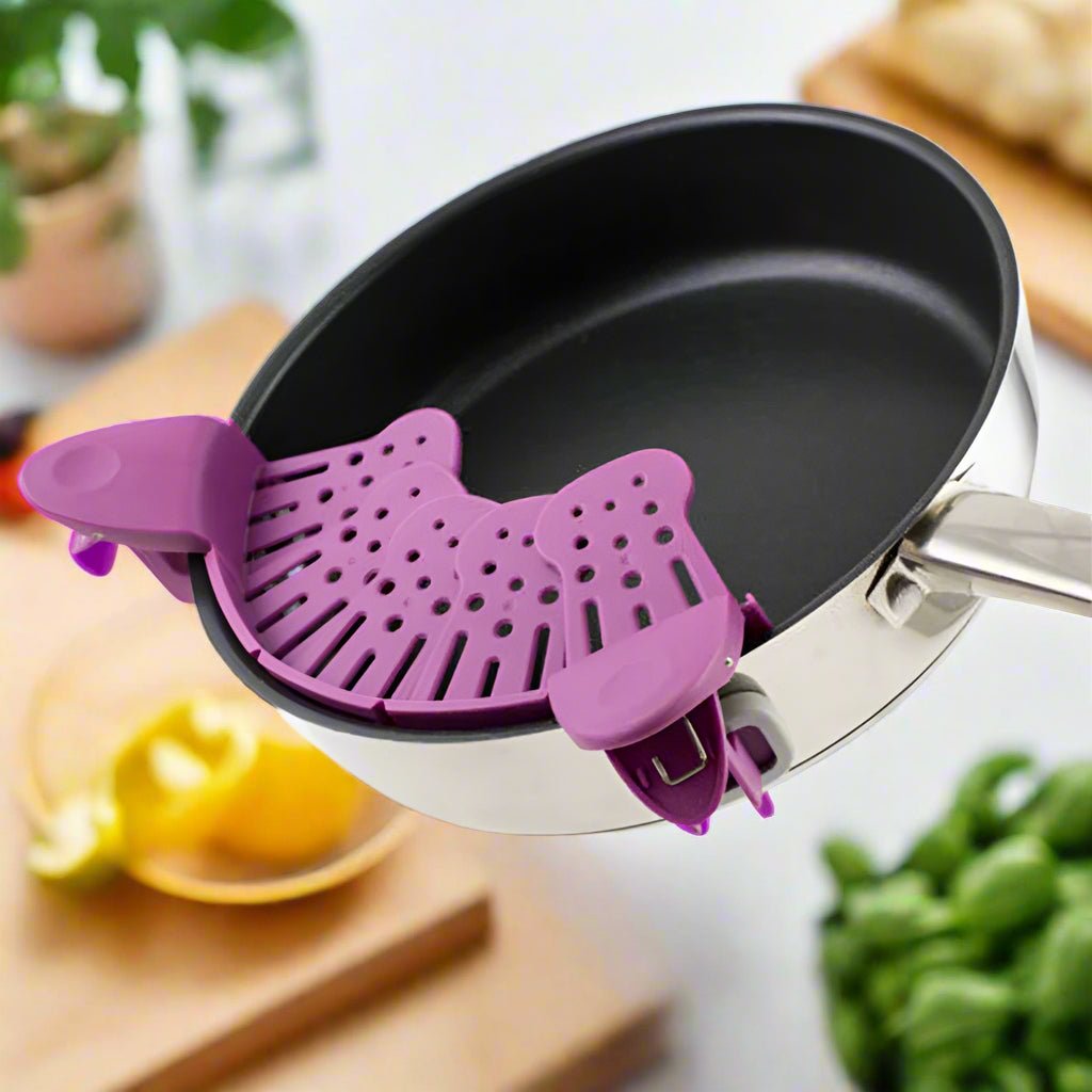 🍝 Universal Silicone Clip-On Pot StrainerPot StrainersTorqelo.com