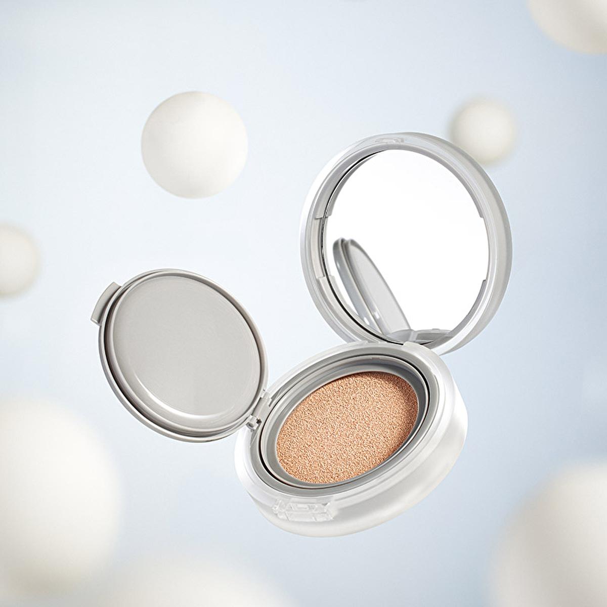 rom&nd Nu Zero Cushion Foundation - Natural Finish, Long-Lasting Cushion Foundation for Flawless Complexion by Beauty Care Bag