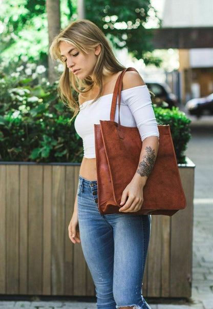 The Shannon Tote by Classy Leather Bags