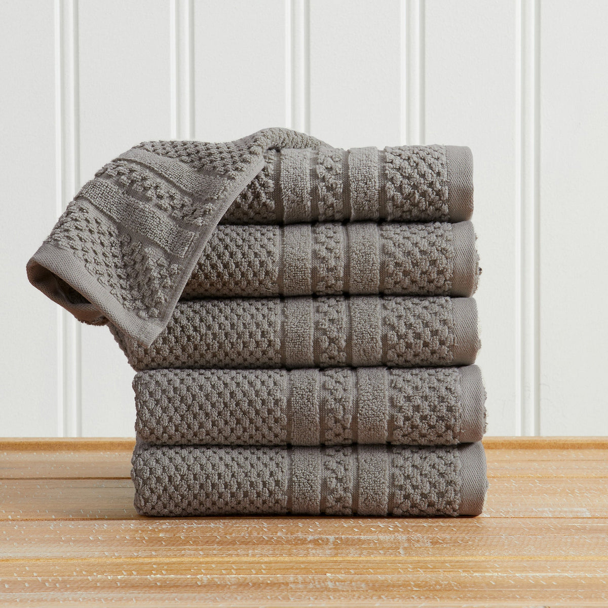 100% Cotton Checkered Jacquard Bath Towel Set - Giuliana Collection by Great Bay Home