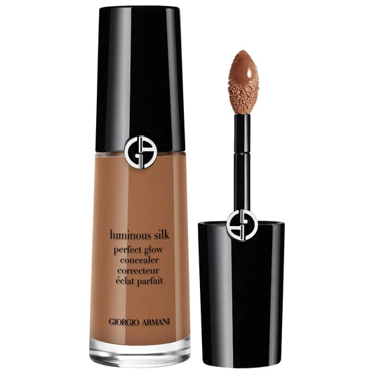 Luminous Silk hydrating face and under-eye concealer with caffeine and vitamin E