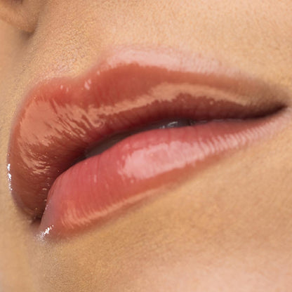 theBalm Instant Plump Your Pucker Lip Plumper Gloss: Get Fuller, Hydrated Lips with Organic Jojoba & Avocado Oil - Non-Sticky Formula, 5 Colors. by Beauty Care Bag